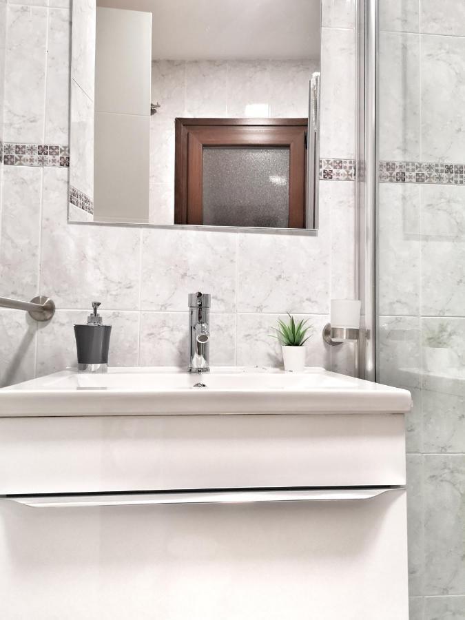 Apartamento Ilarcuris Con Patio Privado Toledo Eksteriør billede